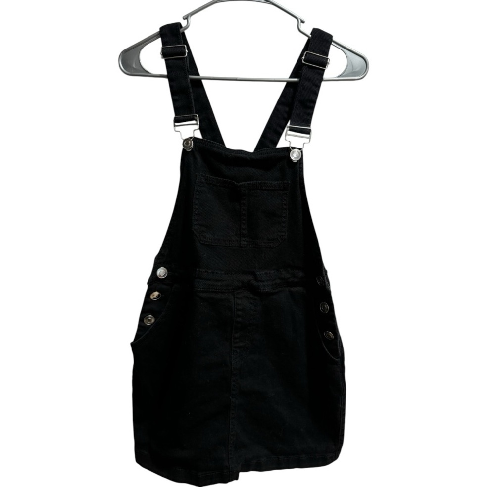 Hot Topicโ Black Utility Skirtall, size Small